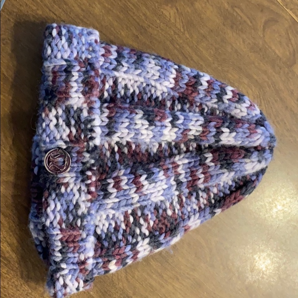 Lululemon Knit Hat & Mittens